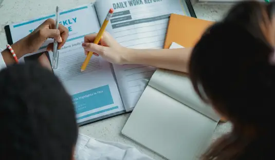 Top 4 Corporate Profile Writing Services In India